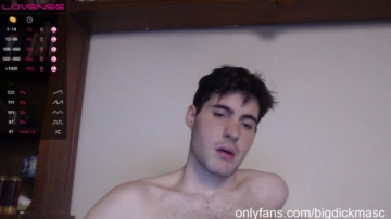 Bigdick_Masc  05-08-2021 video kiss